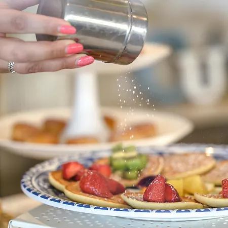 Augustus- Davanti A Noi C'e Solo Il Mare Hotel 3*