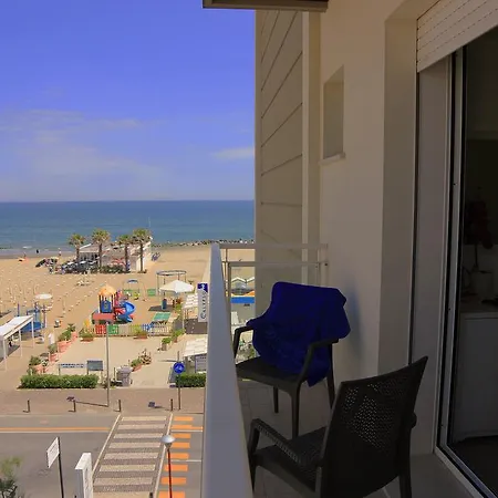 Augustus- Davanti A Noi C'e Solo Il Mare Misano Adriatico