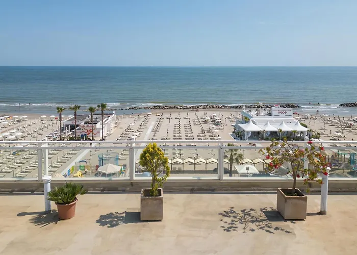 Augustus- Davanti A Noi C'e Solo Il Mare