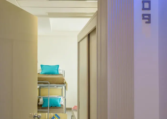 Augustus- Davanti A Noi C'è Solo Il Mare Misano Adriatico