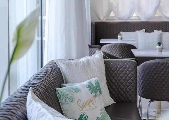 Augustus- Direttamente Sul Mare 3* Misano Adriatico