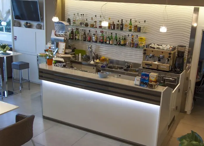 Augustus- Davanti A Noi C'e Solo Il Mare Hotel 3*