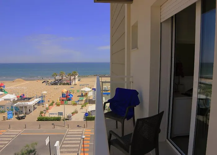 Augustus- Davanti A Noi C'è Solo Il Mare Misano Adriatico